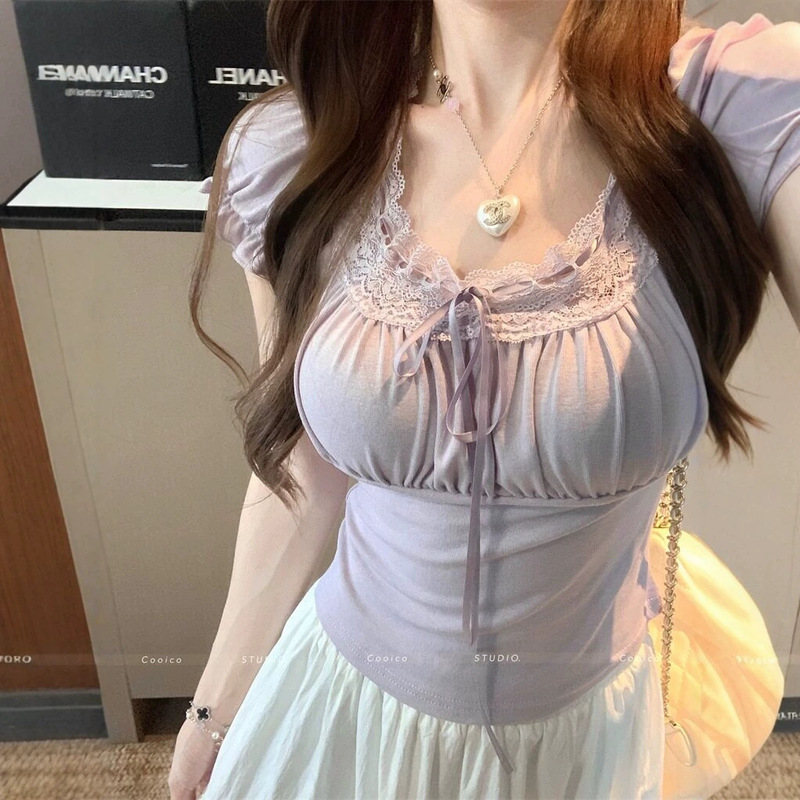Lace Patchwork Tie-Up U-Neck Short-Sleeve T-Shirt for Women, Summer Slim-Fit Waist-Cinching Design, Purple Slimming Sweet and Spicy Top Lace Patchwork Tie-Up U-Neck Short-Sleeve T-Shirt for Women, Summer Slim-Fit Waist-Cinching Design, Purple Slimming Sweet and Spicy Top