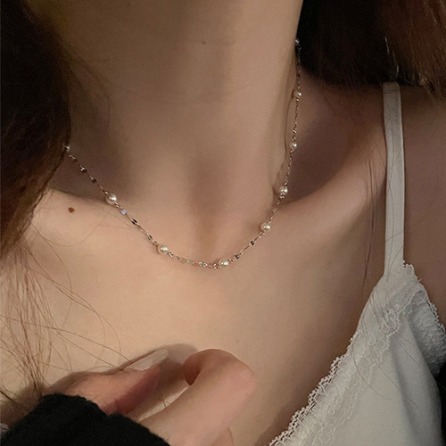 Japanese and Korean Instagram-style imitation pearl clavicle necklace, feminine niche accessory, simple elegant versatile chain necklace