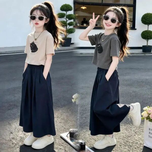 Summer clothing for leisure