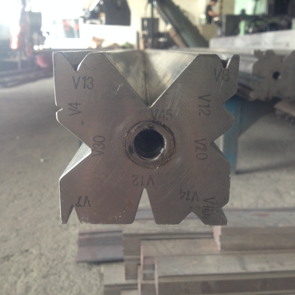 改制修磨折弯机刀具模具上模下模修磨剪板机刀片