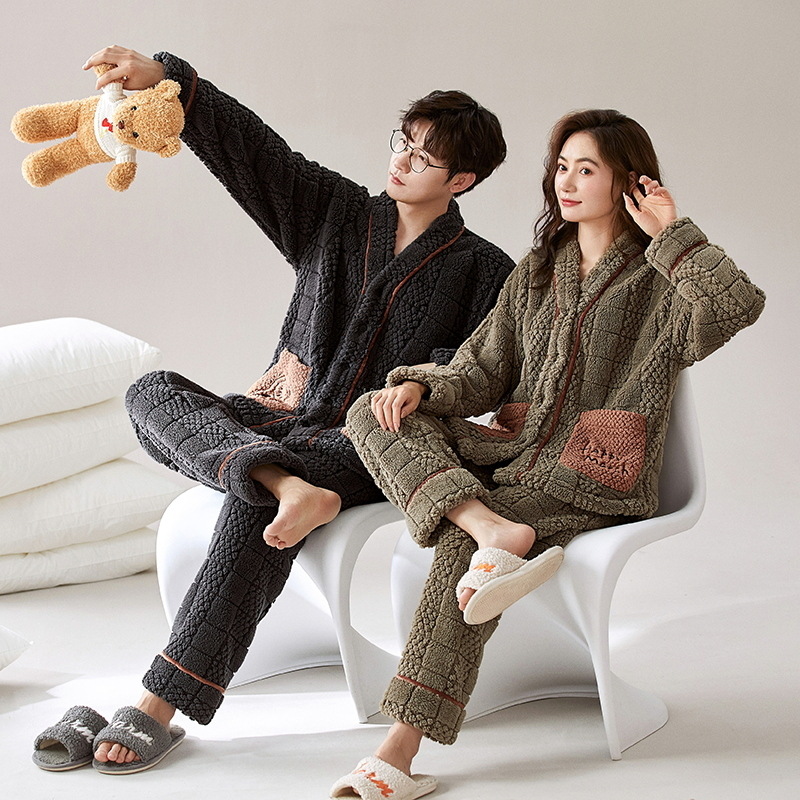Coral polar pareja pijamas de invierno de las mujeres de manga larga kimono japonés con cuello en V estilo coreano de dibujos animados lindo traje de homewear de los hombres