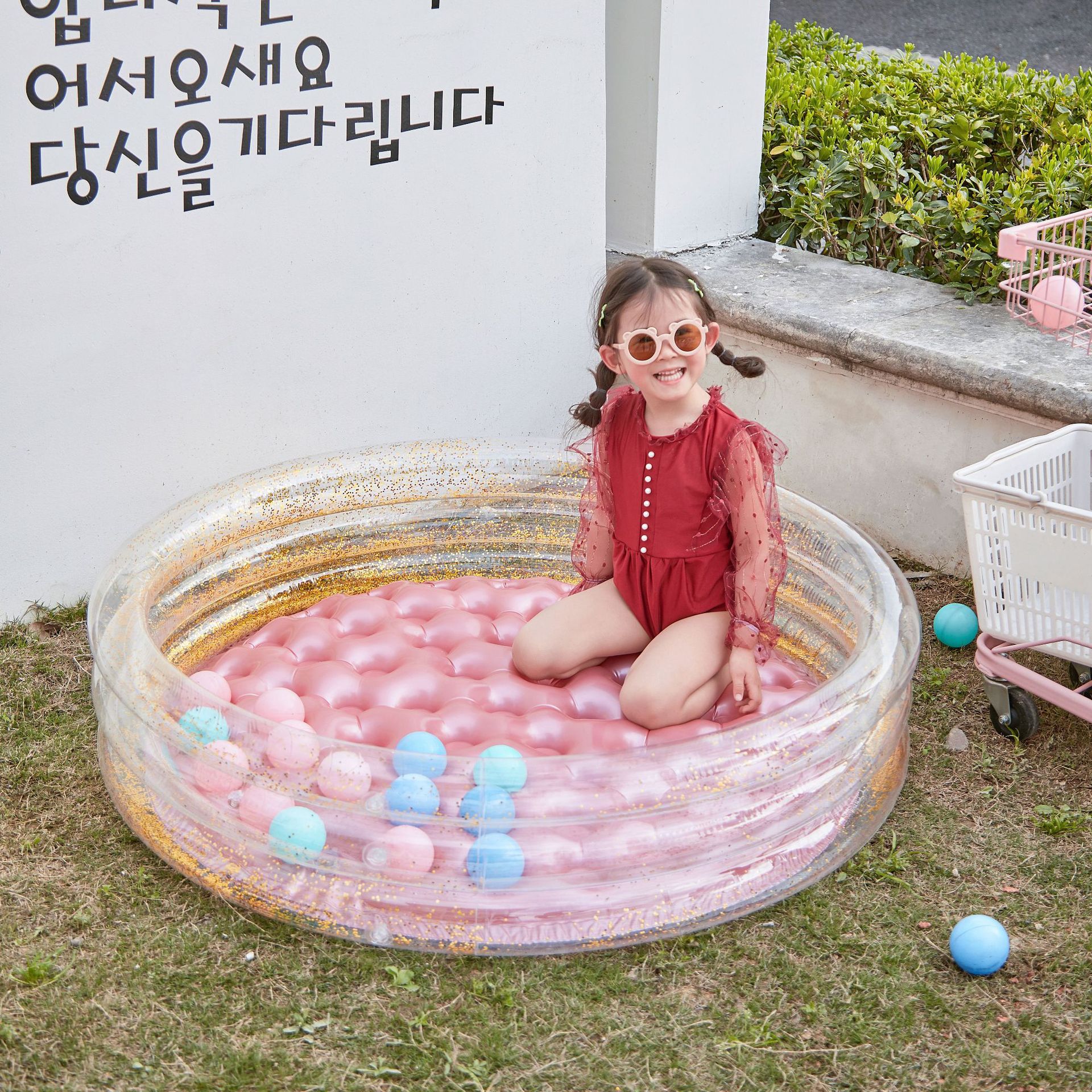 Wholesale Pvc Child Paddling Square Inflatable Swimming Pool display picture 1