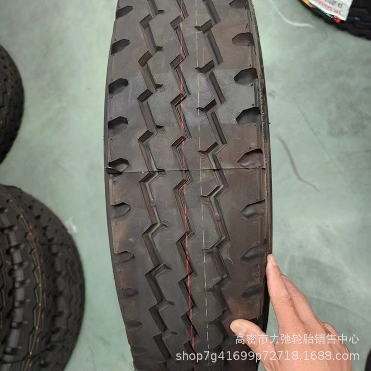 货车轮胎750R16轮胎顺花纹钢丝胎卡车轮胎花纹加深大载防扎750r16