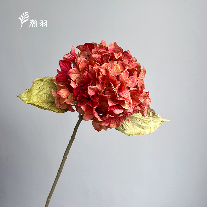 벽돌색