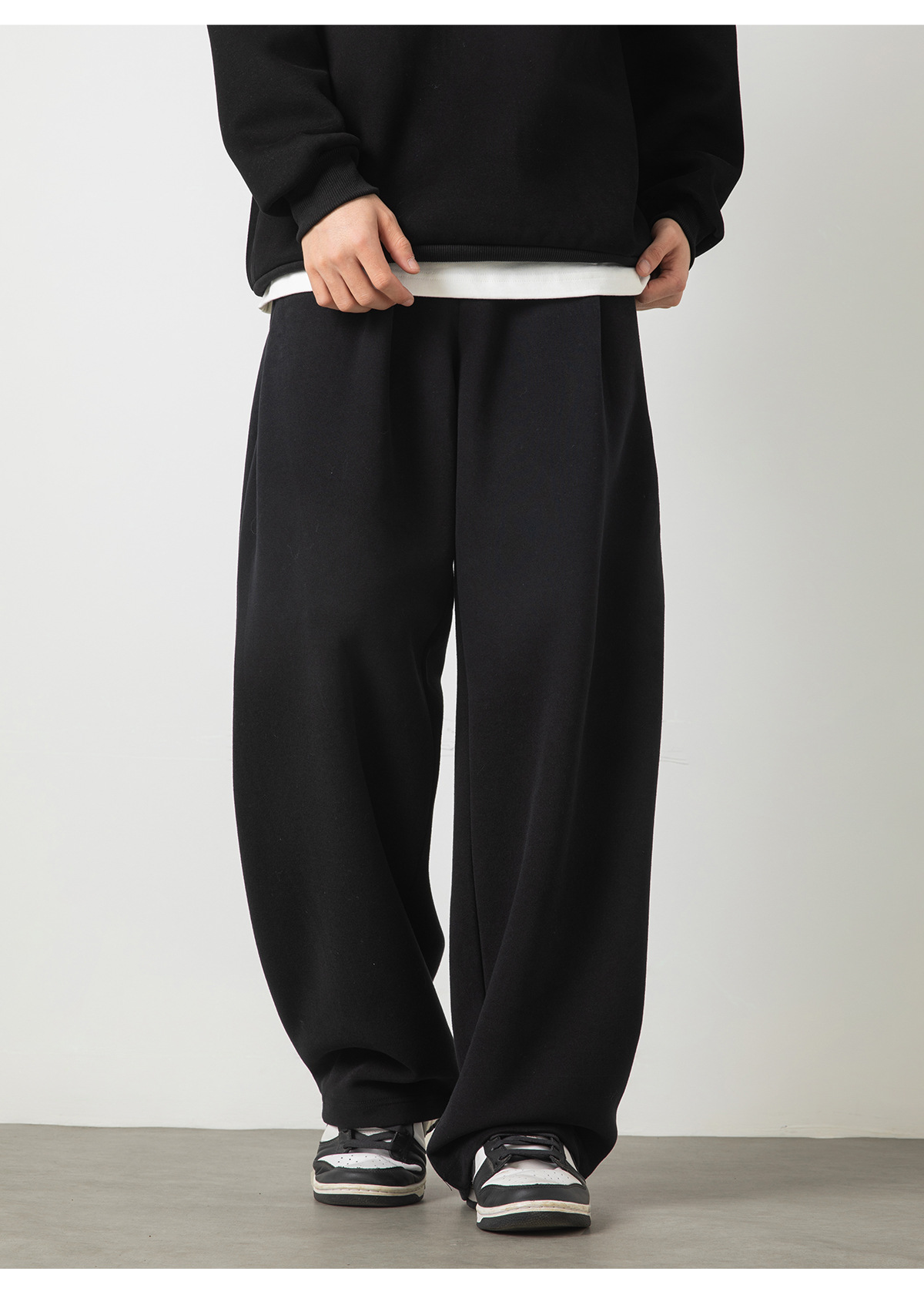 Monochrome Man- Side Double Pleated Sweatpants Men Spring New Trendy Brand Retro Scimitar Casual Sports Loose Texture Long Pants_viptrois.com