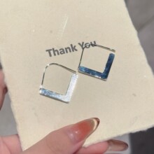 ��Ʒ�p�ݸ߼��Ў׺ζ��hŮ�䵭�LС�����|��ᔿ����Ůͨ�ö��