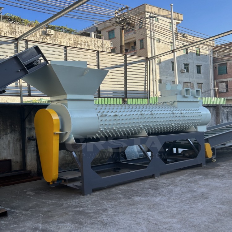 PET塑料牛奶瓶处置标签纸分离扒纸机，牛奶瓶套标纸脱标机