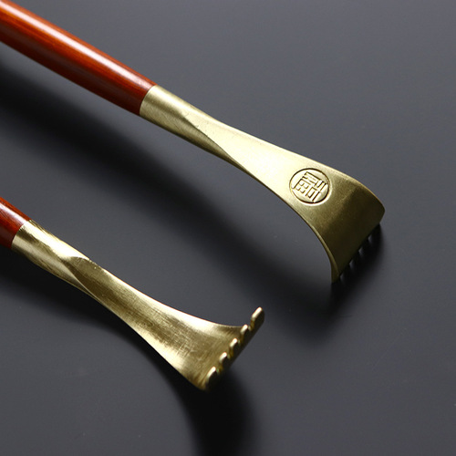 Copper head rosewood tickle stick red wood bamboo joint copper handle no need to ask for scratching solid wood tickle device extended back scratcher 