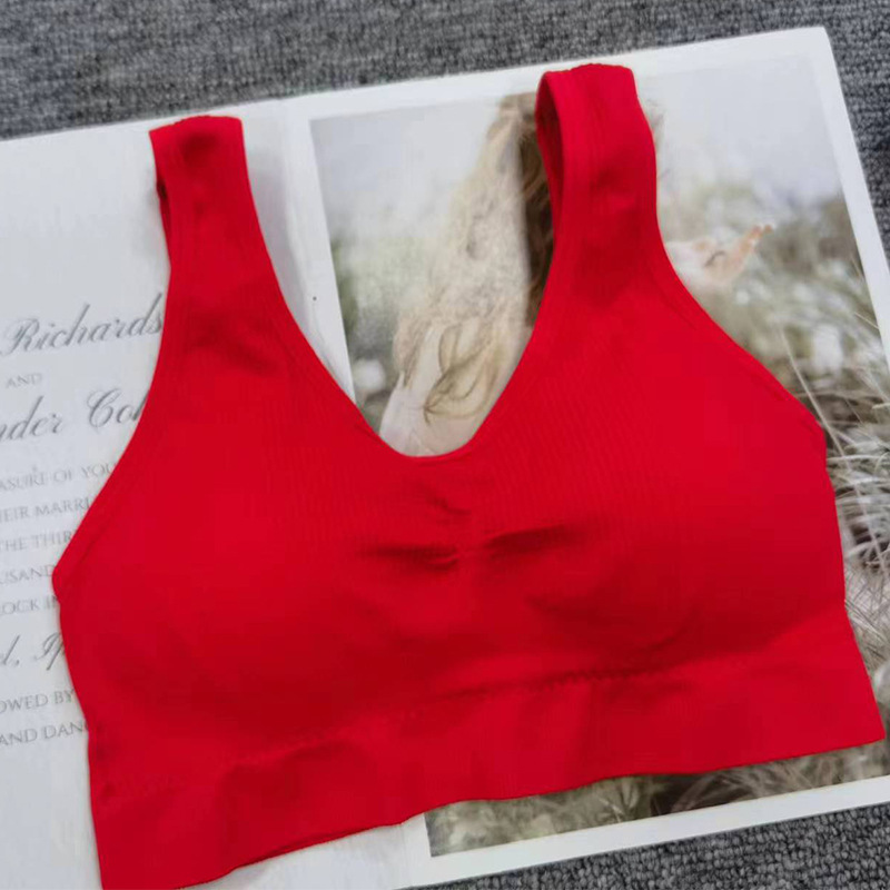 큰 빨강 (관습, 주식 없음)