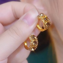 镶满钻咖色锆石圈圈耳环女小众时尚精致小耳圈通勤百搭耳扣耳饰品