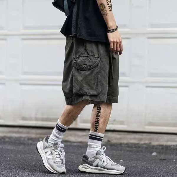 Summer American Casual Handsome Japanese Style Multi-Pocket Tooling Shorts Men's Loose Fashional Brand plus size High Street Pants