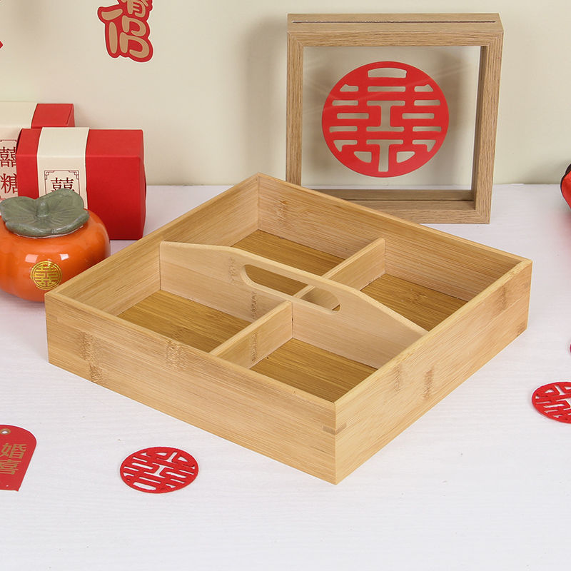 초대형 목재 색상의 4칸 여행가방