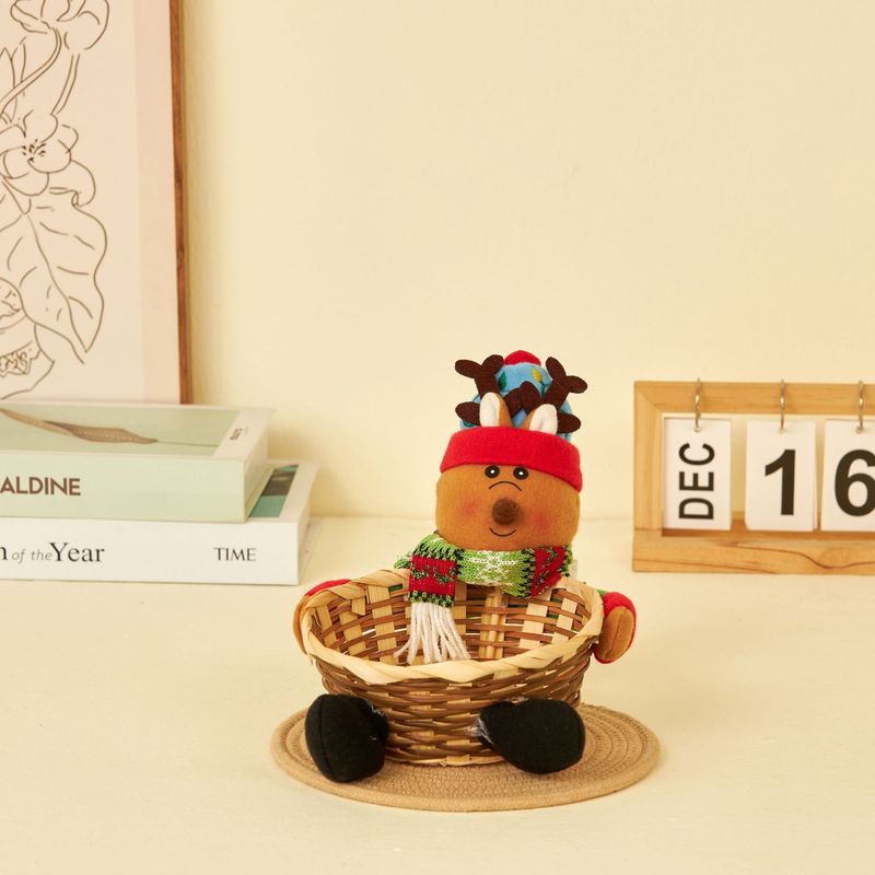 クリスマスの飾りのキャンデーのかごの小さいサイズの藤は果物のかごのクリスマスのデスクトップを編みます。|undefined