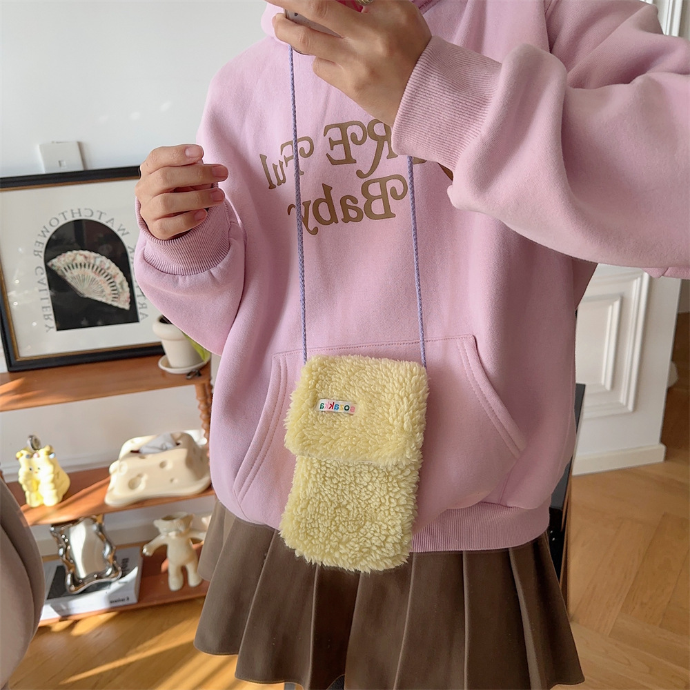 312183 Flip nuevo bolso del teléfono móvil de la felpa crossbody femenino mini teléfono móvil pequeño bolso para caminar bolso del teléfono móvil
