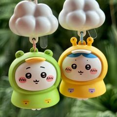 乌萨奇小红书同款Chiikawa夏日主题系列可爱雨衣发光挂件装饰礼物
