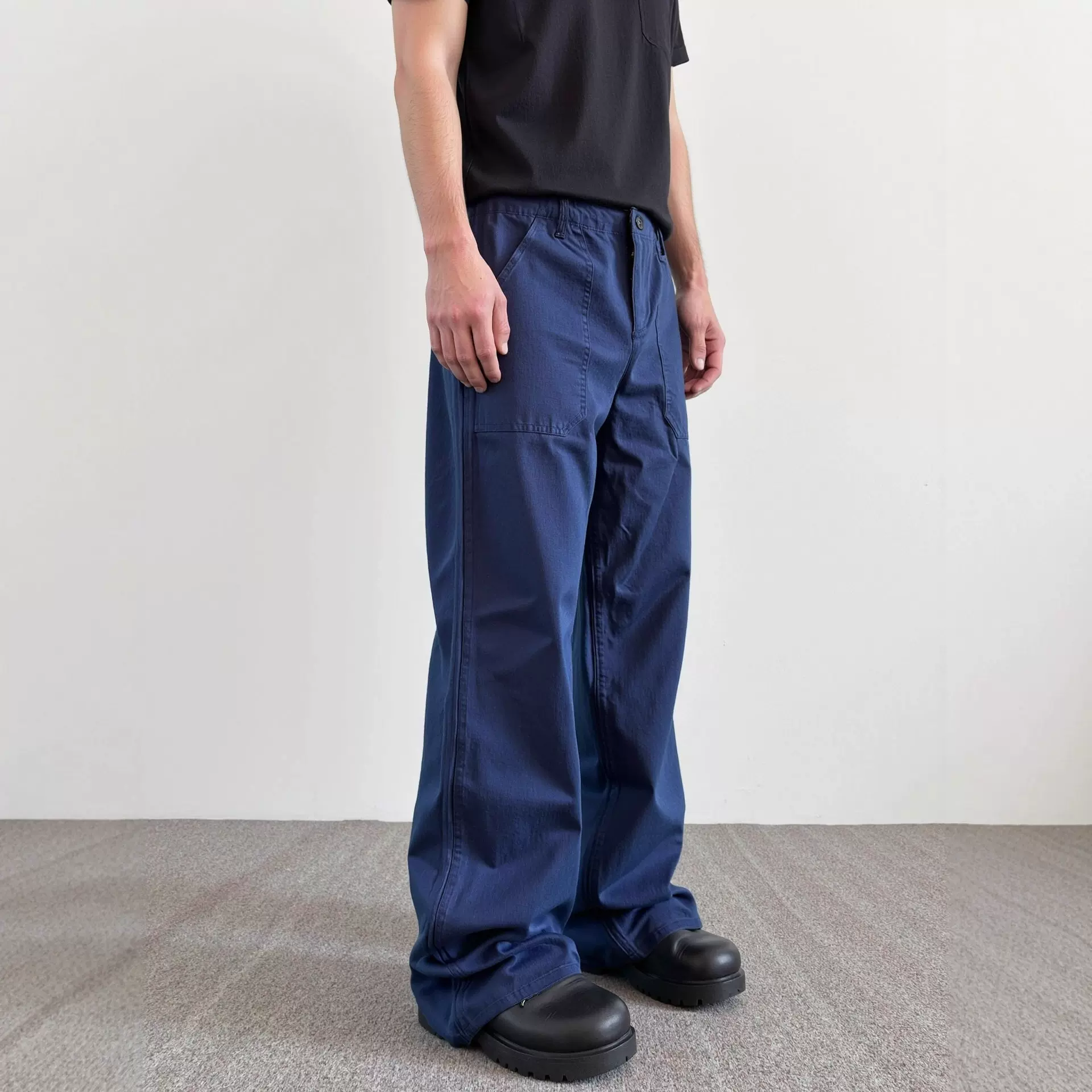 KZD男装|cleanfit版型通勤直筒阔腿牛仔裤蓝色vintage法工裤