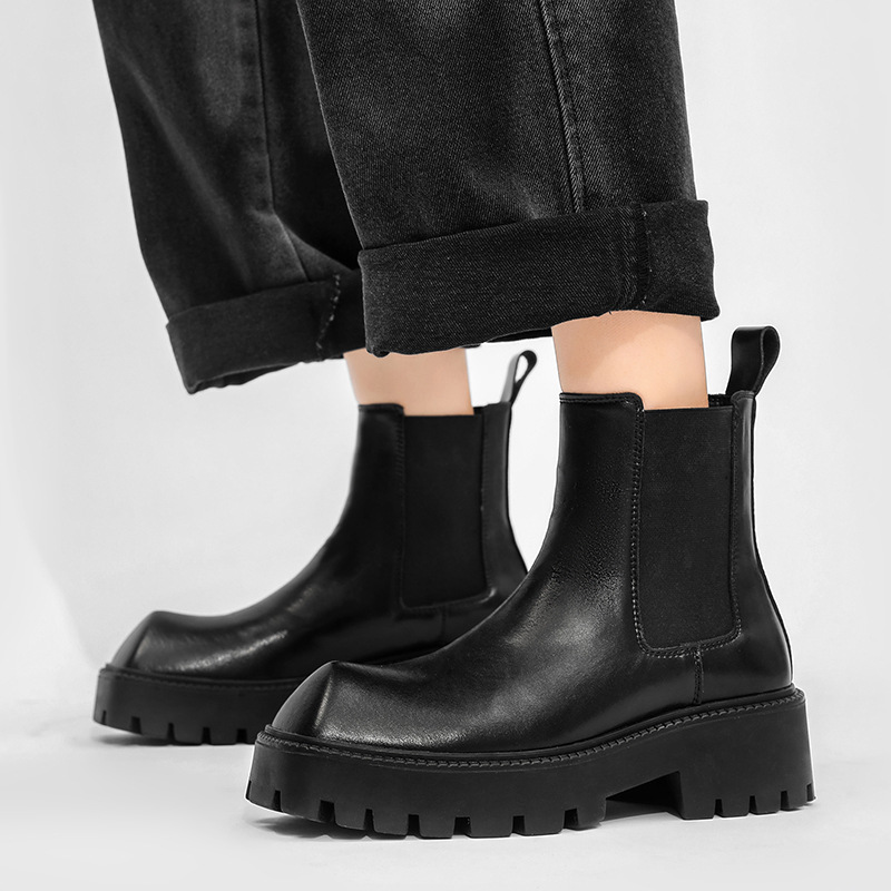 2024 Hoch geschnittene britische quadratische Stiefel mit dicken Sohlen, vielseitige Martin-Stiefel mit großer Spitze, Herrenstiefel im minimalistischen Stil_voghion.com