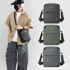 休闲背包;旅行包袋;中大学生书包