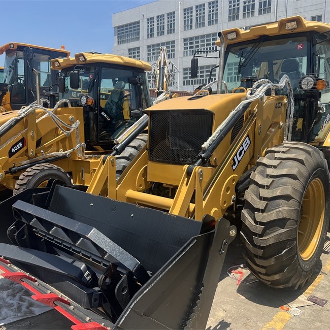Exportaciones de comercio exterior de Kazajstán JCB4CX dos cabezas ocupadas 420F cargador excavadora JCB4204CX