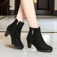 �q����|�ٴ�Ůѥ���m�ָ���ˮ̨ѥ�Ӻ�ɫ�r�Еr�bѥ��������ѥ��