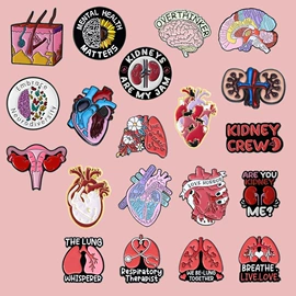 胸针;金属工艺品;项链