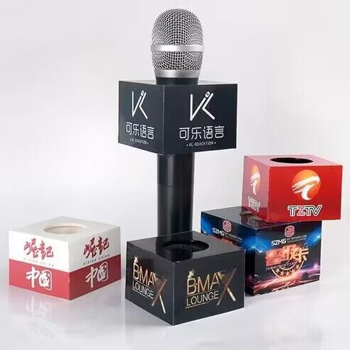 记者亚克力采访主持话筒台标logo麦克风广告牌麦牌贴标签防水标牌