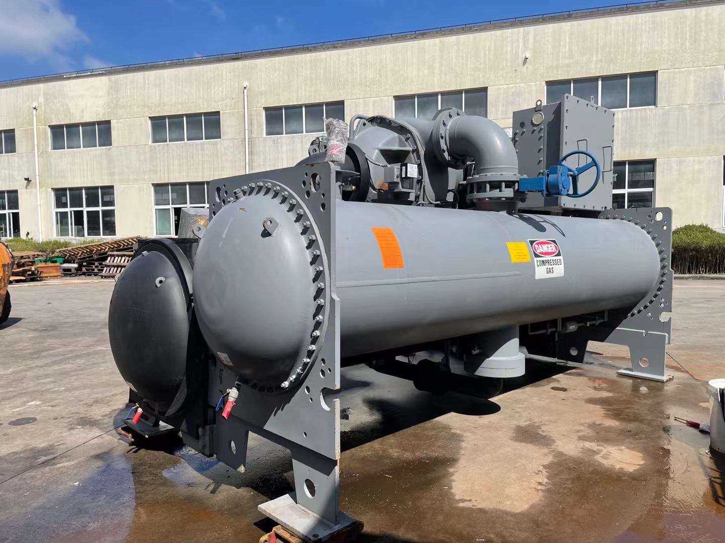 无锡市北塘区出售开利离心高压机 19XR5P514V7LHH5A 2810kw