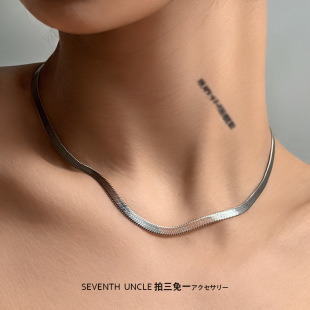 Seventh Homemade European and American Simple Blade Snake Bone Flat Necklace Neck Chain Clavicle Chain Beautiful Kendou Same Style for Men and Women