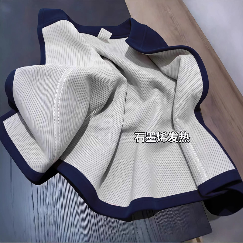 Graphene Slim-Fit Jacket for Women, New Winter Style, Fleece-Lined down Jacket, Fleece Inner Layer, Fleece Outdoor Jacket, Fleece Top Graphene Slim-Fit Jacket for Women, New Winter Style, Fleece-Lined down Jacket, Fleece Inner Layer, Fleece Outdoor Jacket, Fleece Top