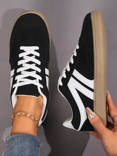 S 53062 Women's Retro Round Toe Sneakers �͹�С��Ь