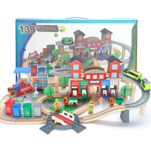 139件環保軌道兒童動腦木制積木拼裝玩具4-6歲男孩益智電動小火車