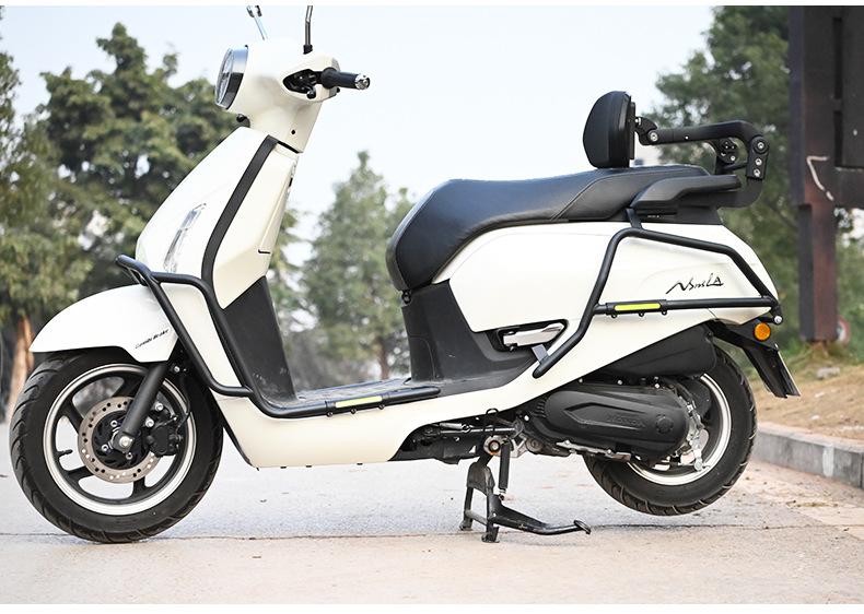 Suitable for NS125LA bumper anti-drop protection bar fully enclosed front and rear protection bar scooter bumper modification