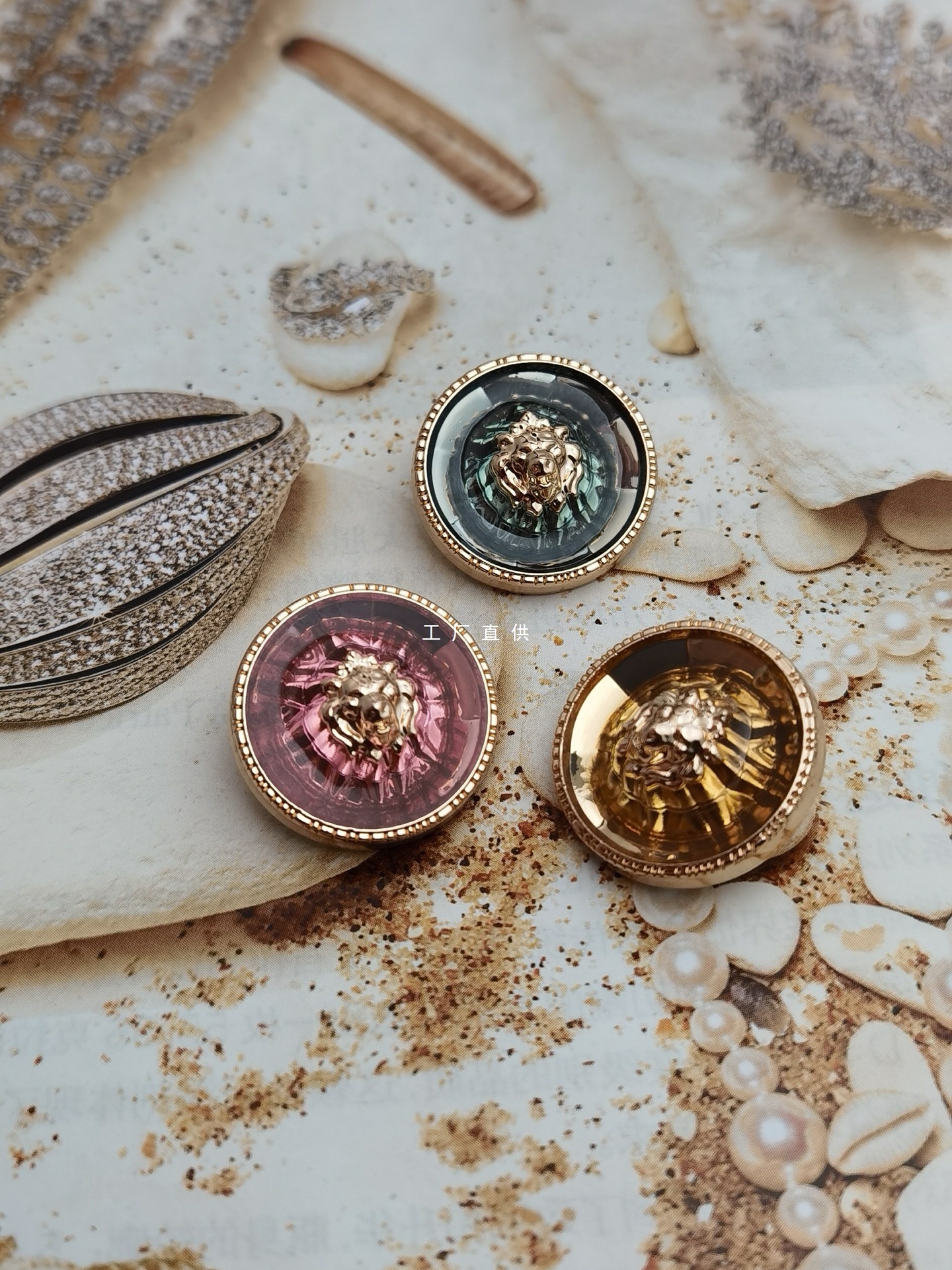 批发《凡尔赛宫》金属纽扣～服装纽扣、辅料配件