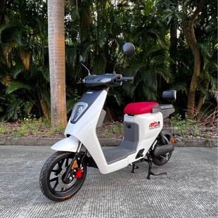 �к�TX68  �p��С��Ůʿ̤���݆늄�Ħ��܇