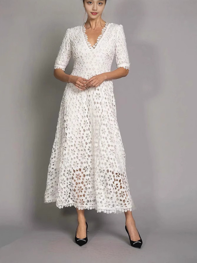 Spring elegant white lace long skirt