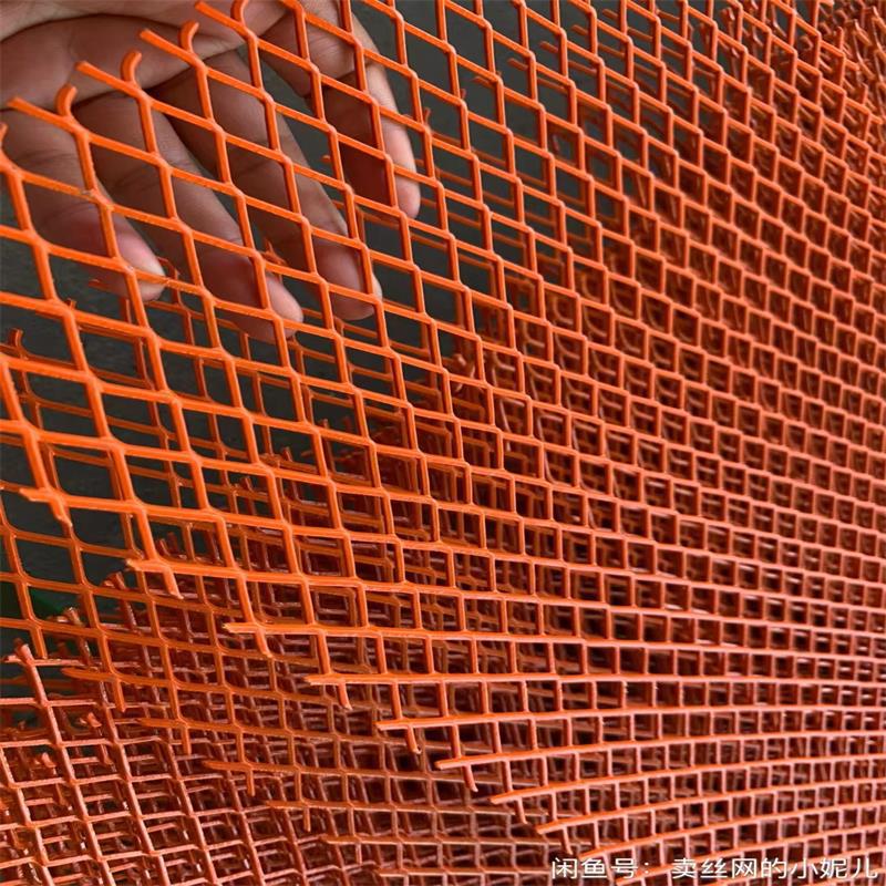 菱形钢板网重型钢板拉伸网楼梯踏步机械平台防护网钢板网吊顶装饰