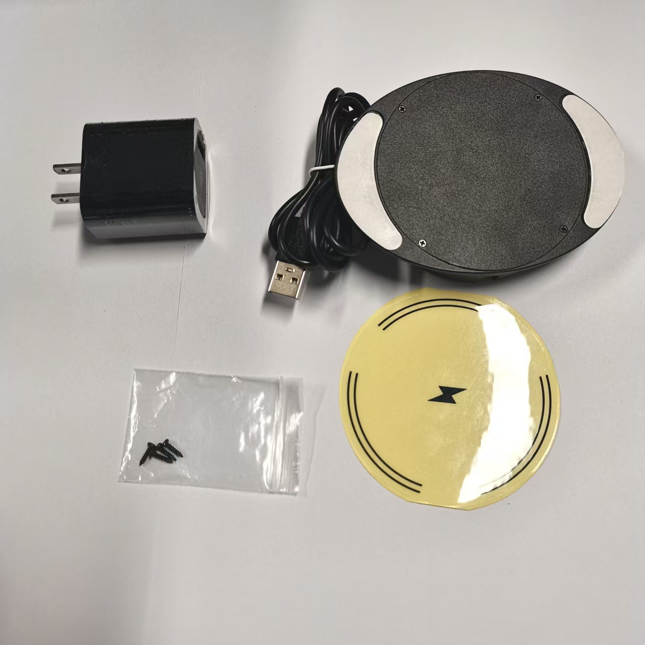 Cargador inalámbrico oculto de 30 mm sin perforaciones, cargador inalámbrico inteligente para el hogar, nuevo modelo transfronterizo