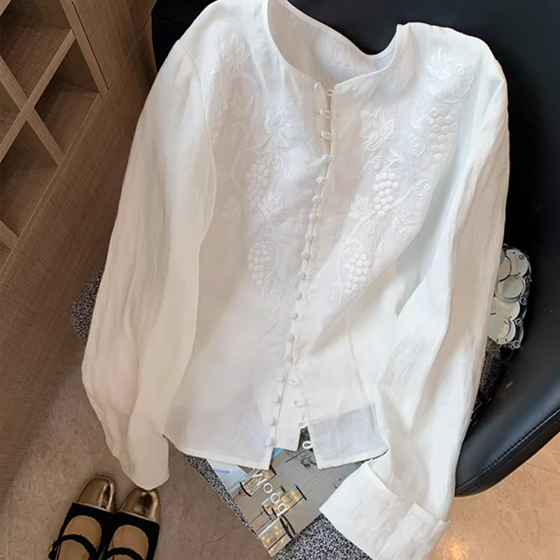Lazy Style White Embroidered Linen Shirt Women's Early Spring New Style Simple Elegant High-end Age-reducing Short Top