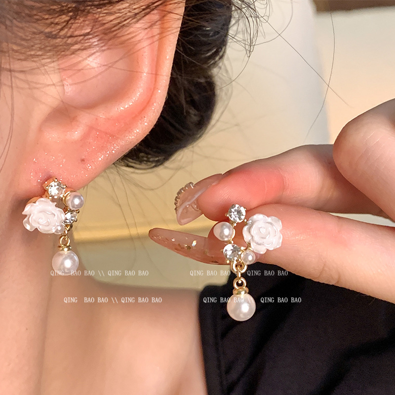 Earrings pearl