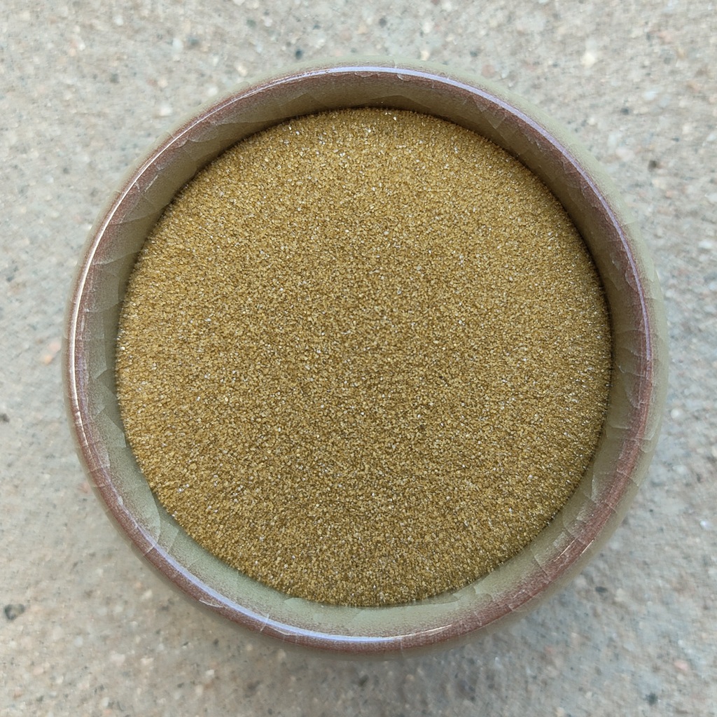 Желто-коричневый