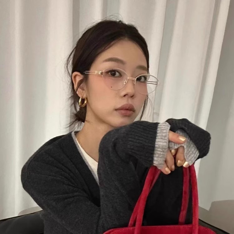韓国版メタルゴールドエッジオーバルハーフフレームメガネ、クールでハイセンスな女性用ブルーライト防止メガネ、無地近視フレーム|undefined