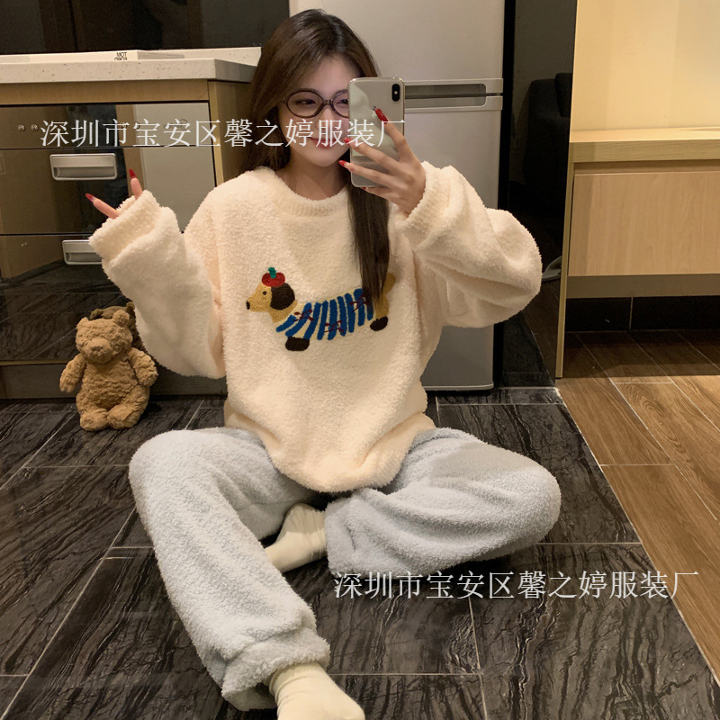 Women's winter thickened fleece pajamas, coral fleece, Japanese style cute dachshund dog set, winter home wear