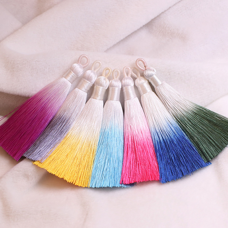 8cm pull ring tassel spike vertical gradient tassel hanging spike Wenchuang bookmark clothing accessories tassel pendant wholesale