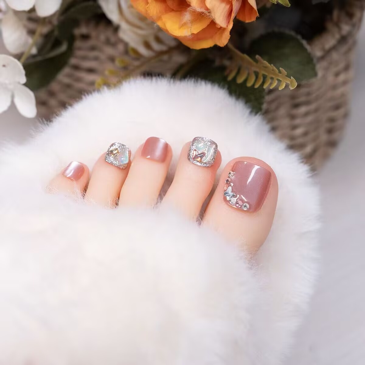 Parche de uñas de pies blanco de verano Parche de uñas de pies Parche de uñas de pies Uñas de pies Uñas de uñas hechas a mano Productos terminados