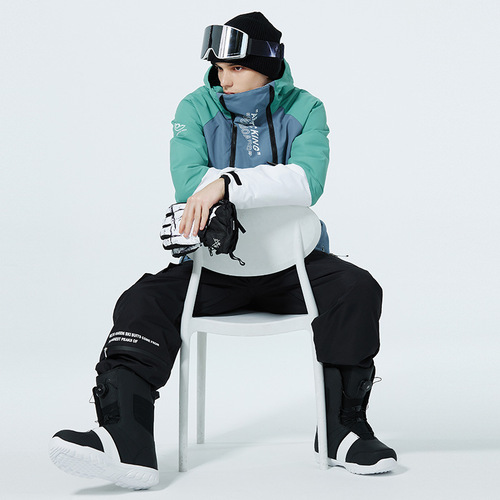 New ski suit set for men and women, winter outdoor snowboard and alpine ski pants, windproof and waterproof, warmkeeping