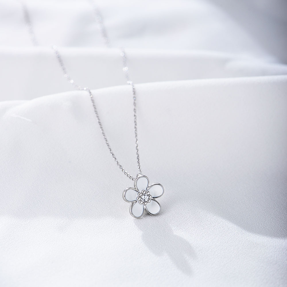 S925 plata de ley gota de diamante aceite pequeña flor colgante collar de las mujeres del todo-fósforo transfronteriza Venta caliente de Europa y América ins estilo clavícula cadena
