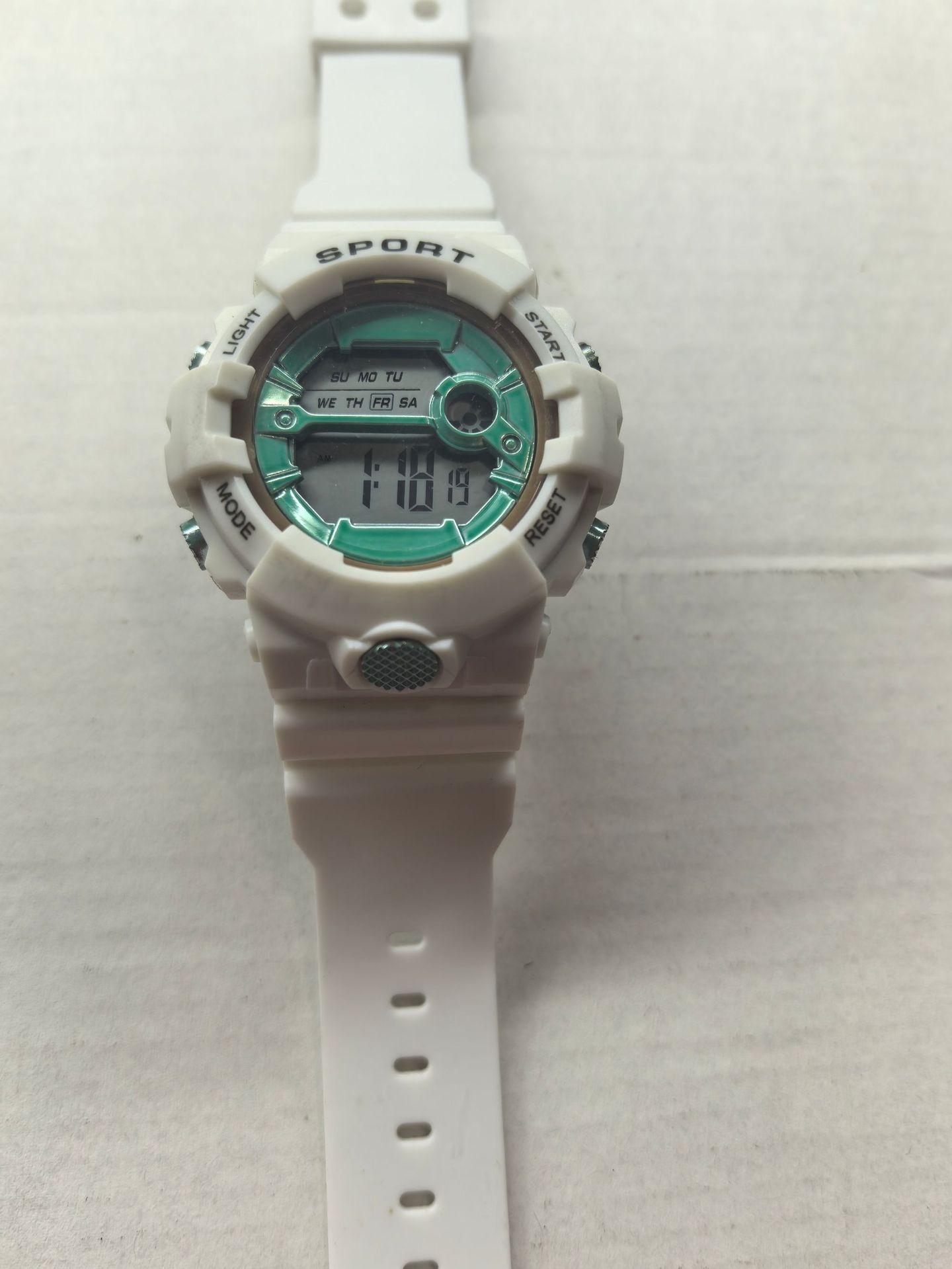 130 (ขาวเขียว) / 25*5*1.6cm