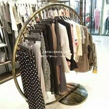 ���b��չʾ���¼����Ů�b�Ѝu؛���Fˇ�·����ӷ��b�ܒ��Ȓ��