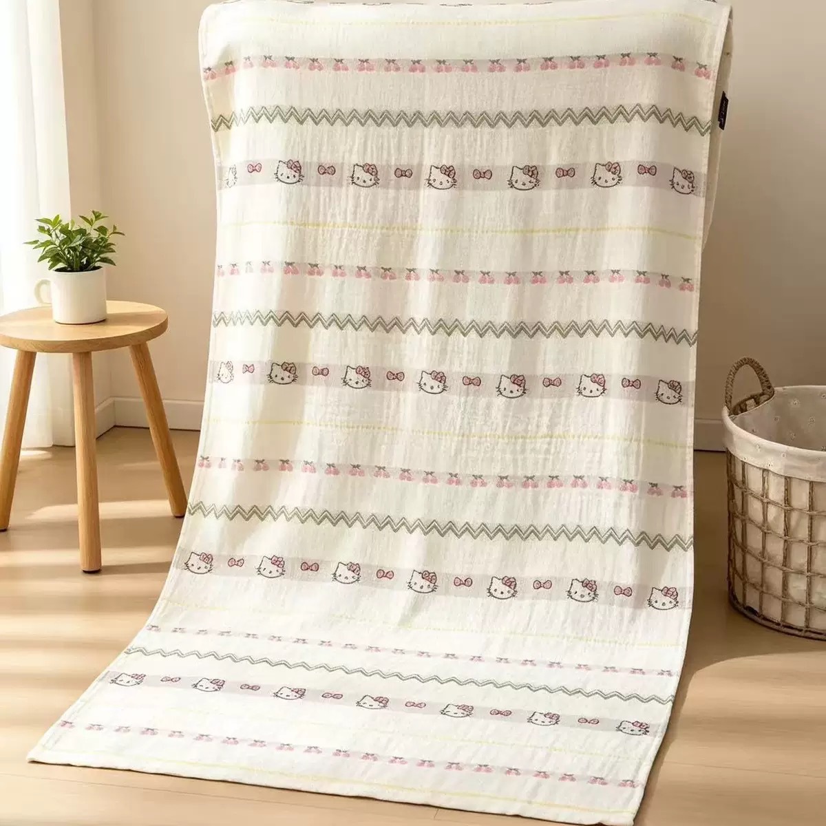 New cotton-linen gauze bath towel, soft, breathable, skin-friendly, multifunctional blanket with leaf, bear, and elephant cartoon designs