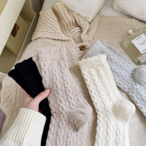 Plush Socks for Women, Mid-Calf Ins Style, Autumn/Winter Fleece-Lined & Thickened, Retro Cable-Knit Design, Colorful Australian Wool Long Socks for Sleep & Warmth